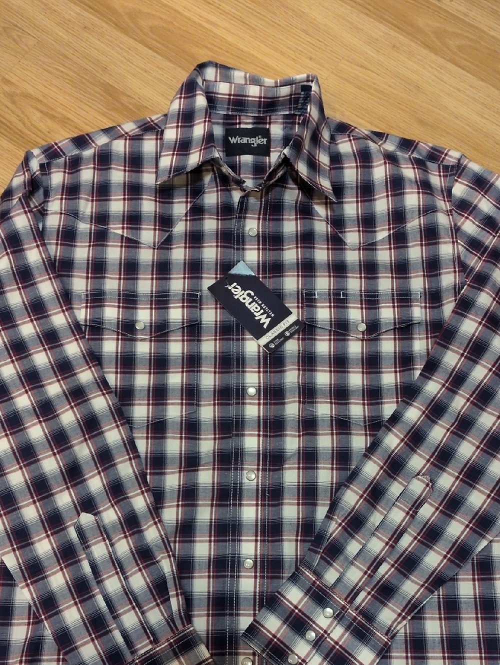 Wrangler Navy, Red and White Plaid Button-Down Shirt